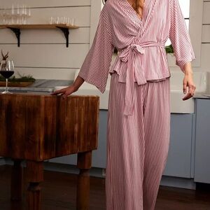 LAKE Pajamas Kimono Set in Red Stripe